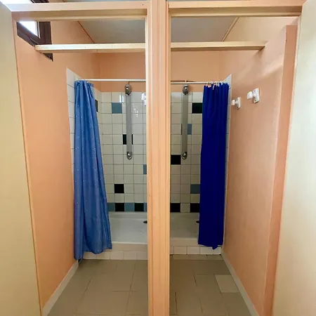 旅馆 La Baleine Blanche - 康庞